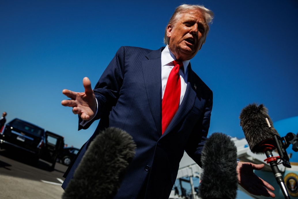 特朗普拒绝排除进行地下核试验可能性