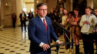 白宫：特朗普希望周三签署法案 结束美国政府停摆