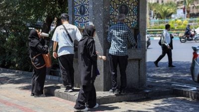 干旱加剧缺水危机 伊朗德黑兰将夜间限水