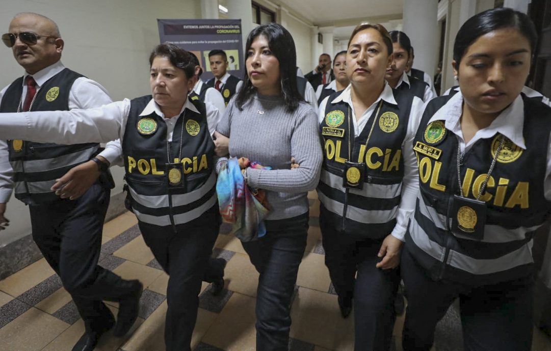 秘鲁宣布与墨西哥断交  墨提供秘前总理政治庇护