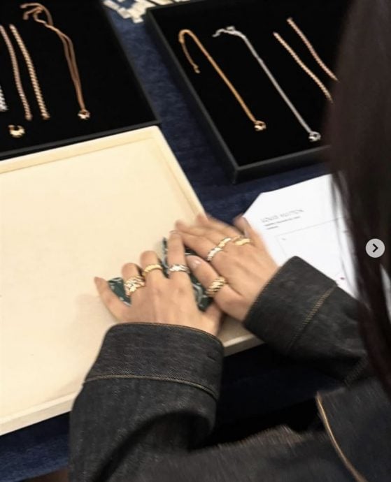 突然宣布婚讯 新慜娥带球嫁金宇彬？