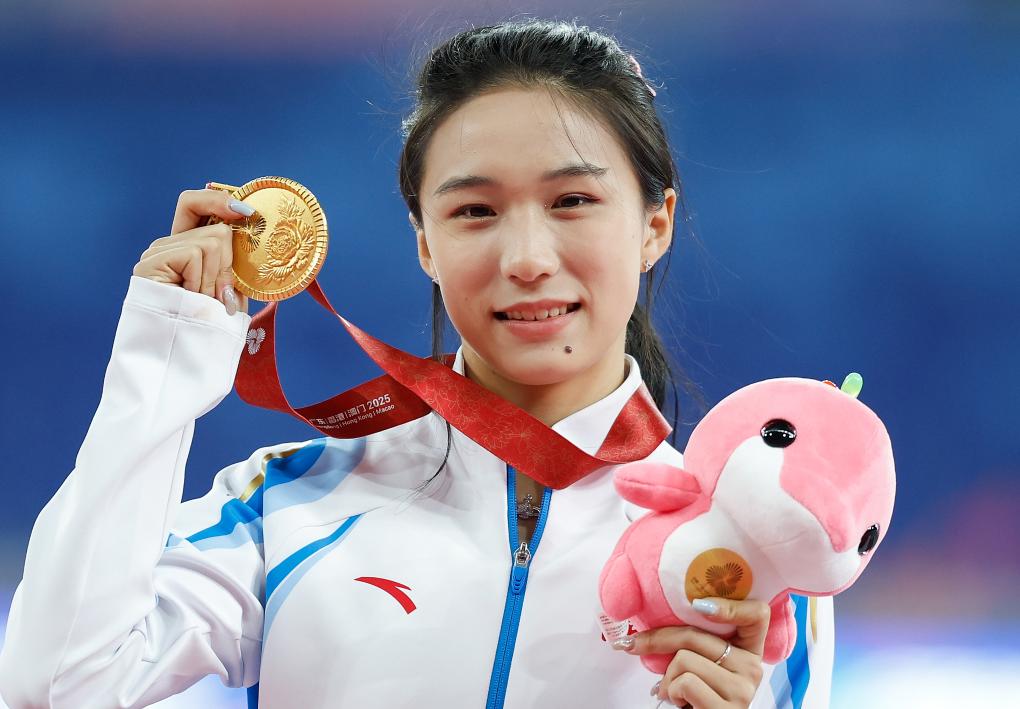 第15届中国全运会| 16岁之龄独揽短跑双金  陈妤颉风云人物