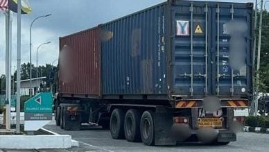 罗里超载2万6300公斤遭取缔 霹陆交局提高执法力度