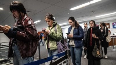 美选举周开跑 4关键州成中期选风向标