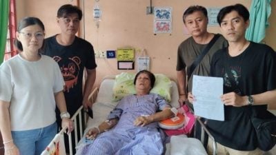 老妇晨运遭摩托车撞后逃 家属吁知情者提供线索