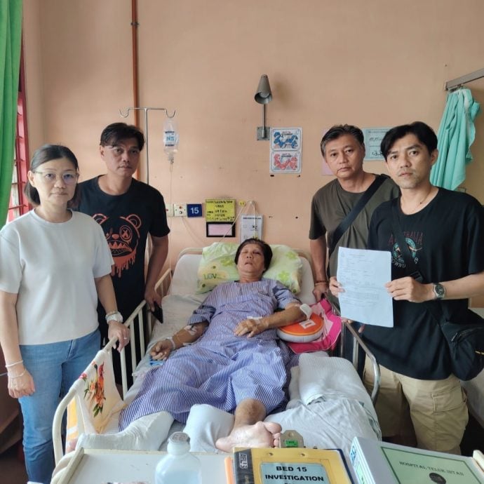 老妇晨运遭摩托车撞后逃 家属吁知情者提供线索