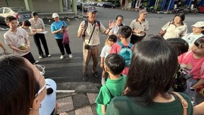 育才独中旧街场导览  聆听“锡日”痕迹