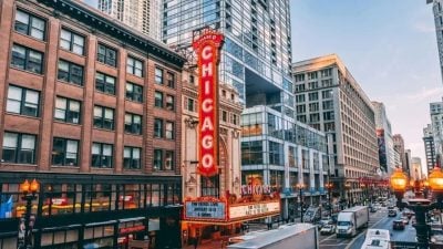 芝加哥爆“青少年连环枪击” 14岁男孩惨死 8青少年中弹