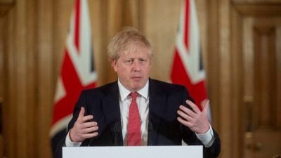 英国调查：低估疫情致惨痛代价　约翰逊政府延迟封锁多2.3万人死