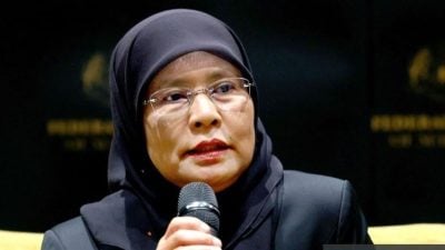 22日从崇光步行至警察总部      英迪拉邀麦润“正义行”