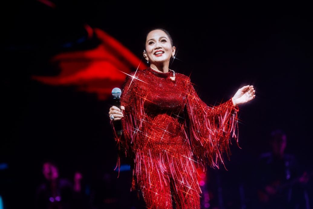 茜拉玛吉开唱半个娱乐圈都来了 歌迷看high一起唱跳