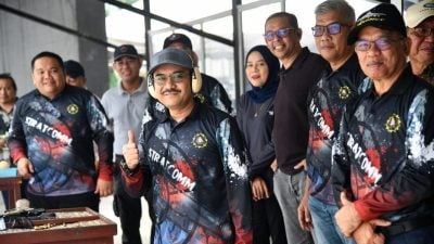 获警察特种部队特训  赛富尔:反贪污战术小队是打贪中坚力量