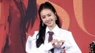 蔡依林相隔6年办签唱会 大马粉特飞台激动见偶像