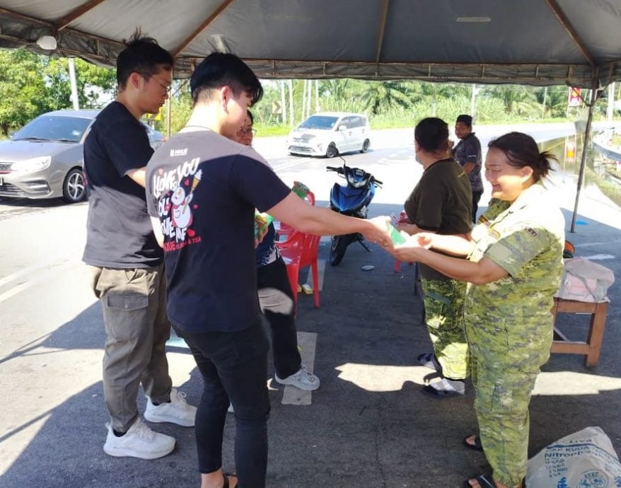 蜜雪冰城跨州赈灾献温情 4000杯饮料为民送暖意