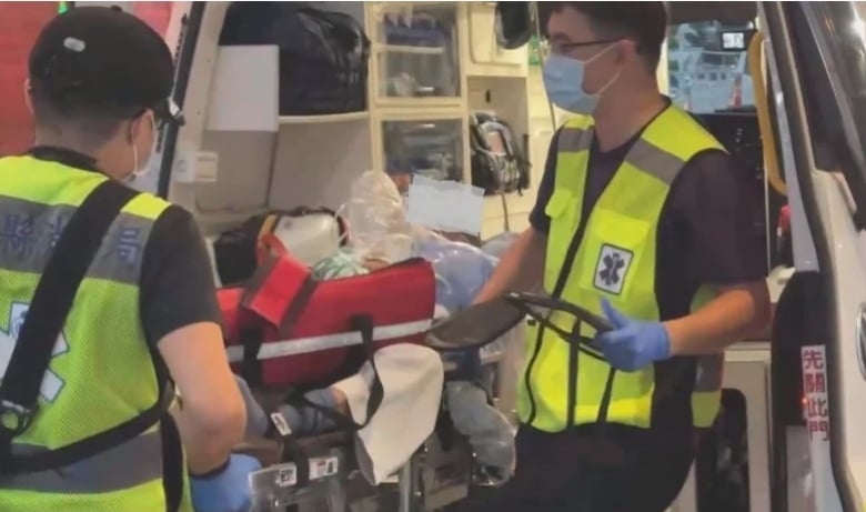 袁惟仁“白血球指数偏高”挂急诊 前妻和儿子反应曝光