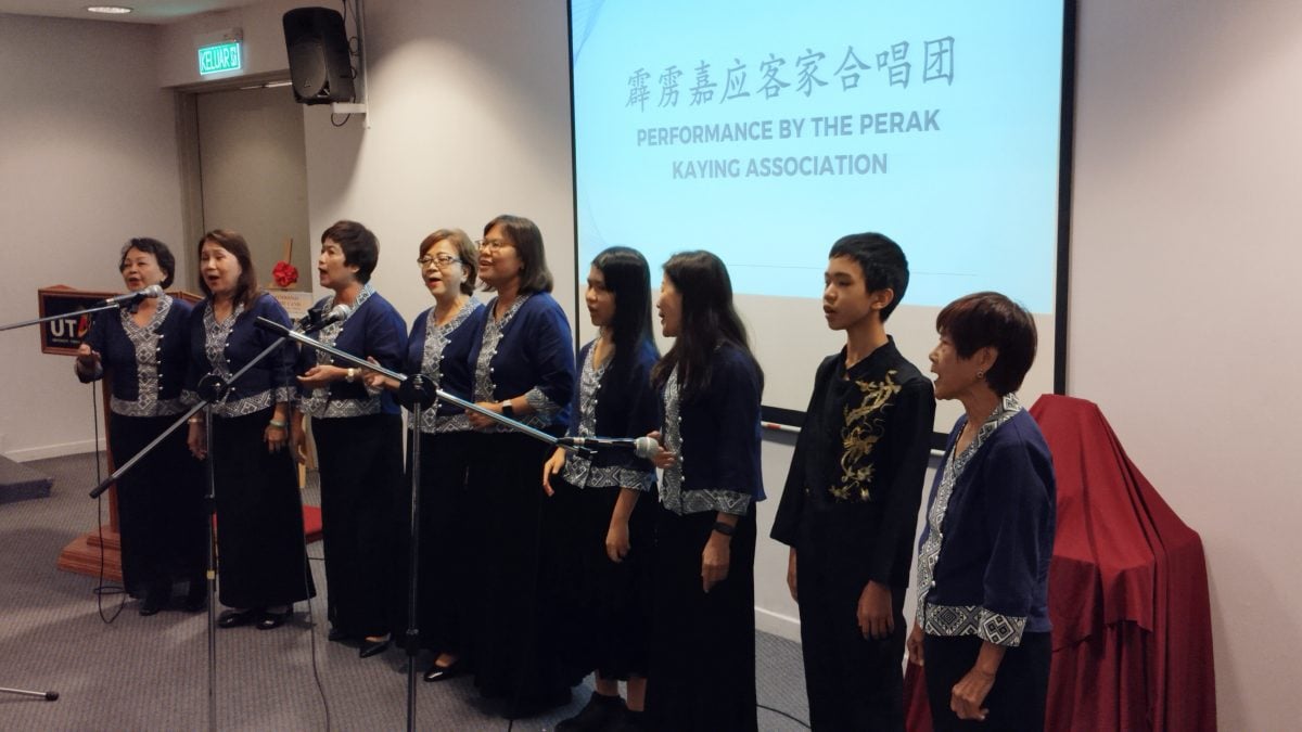 让锡矿文化走向国际 《霹雳华人矿务公会史略及其领袖》英文版正式推介