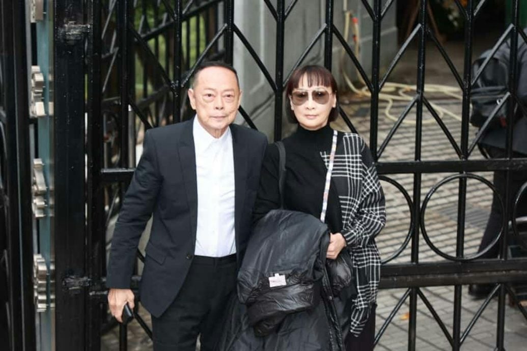 许绍雄出殡|林子祥高海宁一早到灵堂 佘诗曼哭肿眼戴墨镜送别