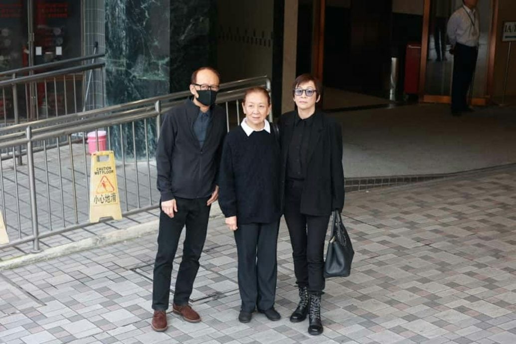 许绍雄出殡|林子祥高海宁一早到灵堂 佘诗曼哭肿眼戴墨镜送别