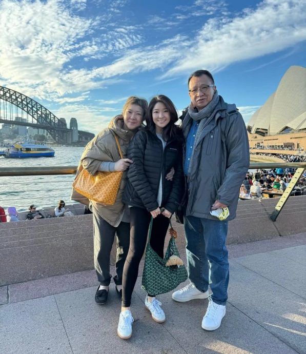 许绍雄生前曝罹癌经历 小便颜色异常成征兆