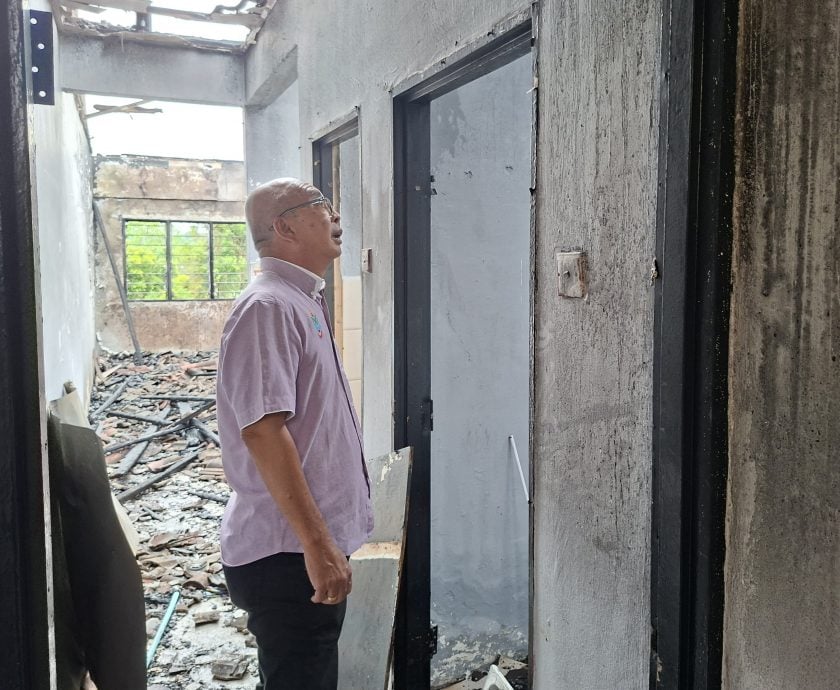 请签发-大都会2 / 组屋空置单位失火，暴露无防火设备引安全隐患 / 2图