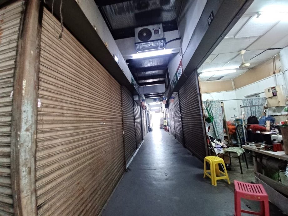 请签发-大都会/加影巴刹小贩成功反对该巴刹的重建计划／3图