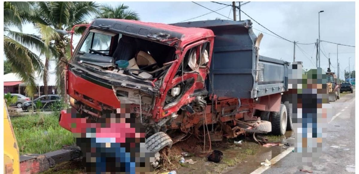 请签发-大都会/瓜冷警方：2罗里相撞车祸/2图