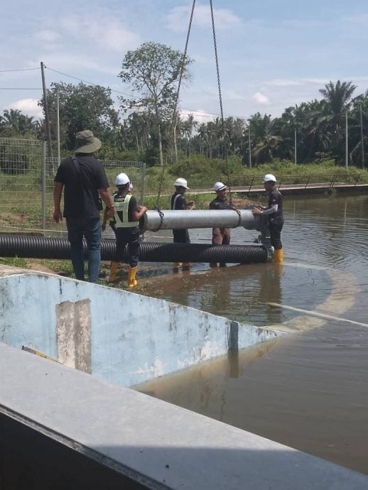请签发-封面副文--大都会/全州全日无雨灾黎减/1图