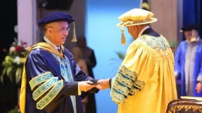 北大校长：15%已投身各行业　北大毕业生月薪逾4000