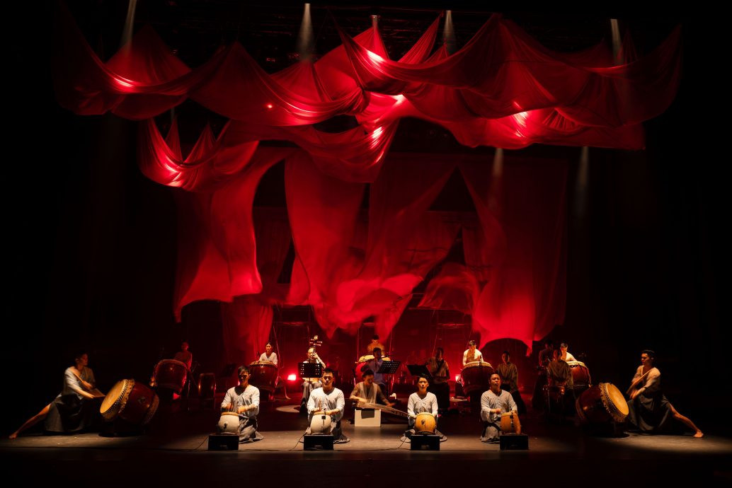 请签发（大都会）HANDS手集团全新力作《Camaraderie 卡玛拉德里》 11月隆重登场／6图（请选下）