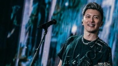 Lucas为赴澳洲深造做准备 谢霆锋陪逛突上演寻儿记