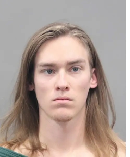 路怒争道酿枪击 随身录像曝光!11岁男童身亡 继父崩溃枪手自首