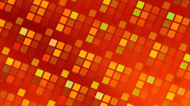 路透：特朗普或推迟开征半导体关税　避免美中贸易战升级