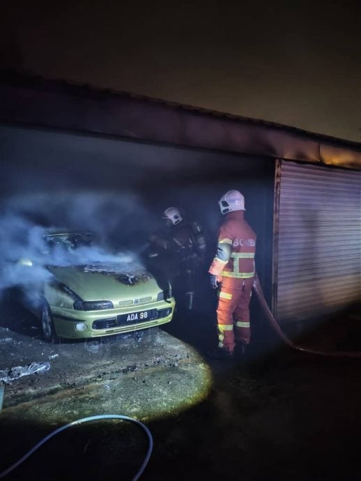 车房火患 两车引擎烧毁20%无人伤