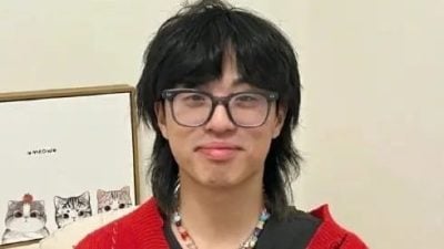 遇车祸妈发讣告 孩子王突然宣布“复活”