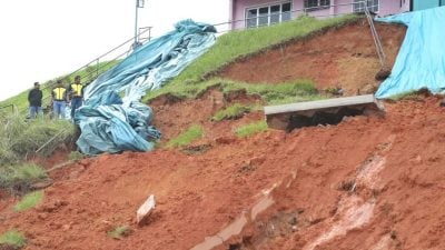 金马仑丹那拉打土崩  消拯局：范围40至80公尺