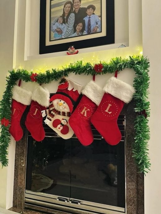 锺嘉欣全家布置圣诞树　老公“出镜”粉碎婚变传闻