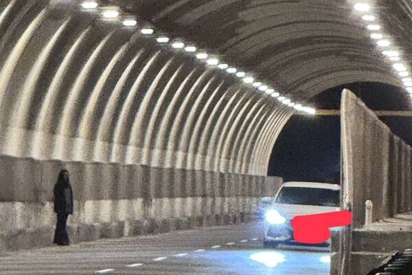 长发黑衣女等3人基隆隧道拍灵异短片 吓坏人各罚700