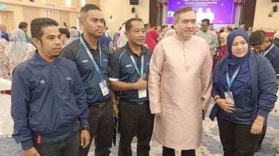 陆兆福：明年起拖欠交通罚单者 “列黑名单禁更新路税驾照！”