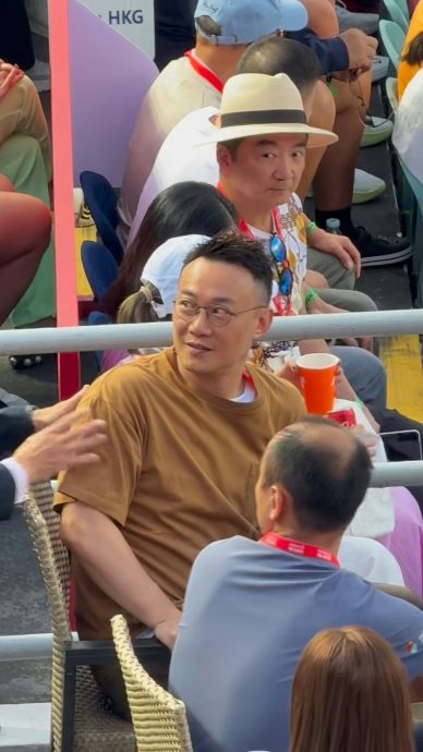 陈奕迅被偶遇新发型曝光　粉丝看不惯：以为假冒