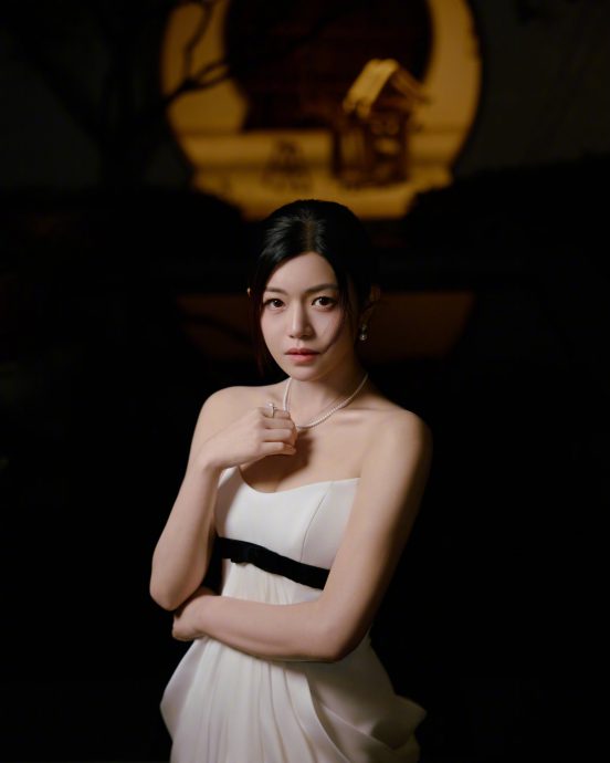 陈妍希怀孕肚皮爬满妊娠纹 吐妈妈心声认崩溃