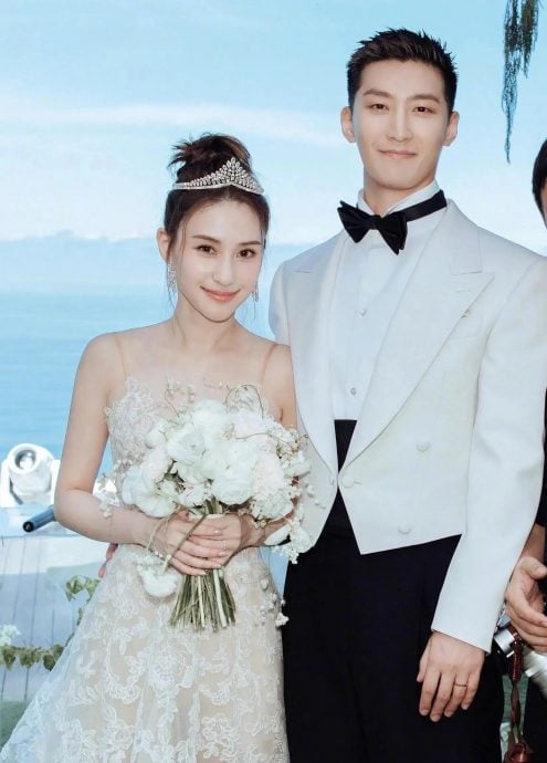 陪何超莲澳洲冲浪 窦骁打破婚变传闻