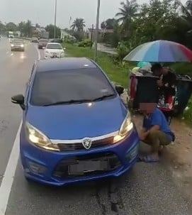 雨水连绵 沙白5号公路现逾千路洞 多车爆胎