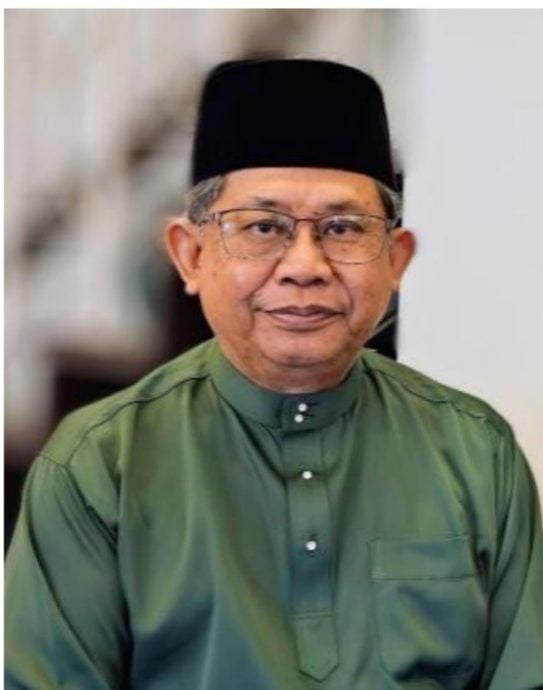 霹州苏丹华诞册封有功人士 议长行政议员榜上有名