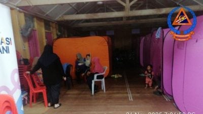 霹水灾严峻 16疏散中心安置900灾黎