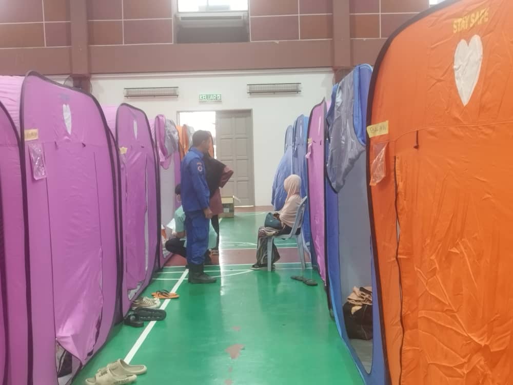 霹雳水灾|霹灾民破3千 设38疏散中心8县沦陷