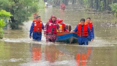 霹雳水灾｜霹灾民逼近3千 疏散中心增至35个