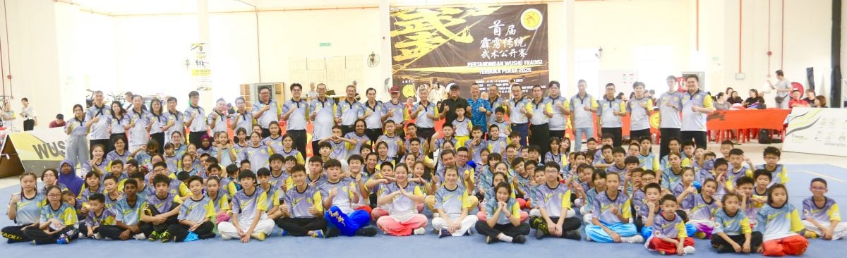 霹首届传统武术公开赛 208好手以武会友