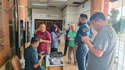 曼绒市会RM100停车贴纸   送罚单优惠 民众惊喜