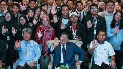 佐哈里：转化具体政策建议   青年国会决议 将呈下院