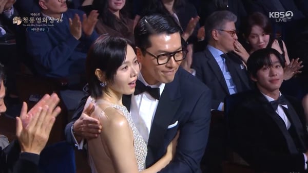 青龙奖|韩影史首对夫妻同时封帝后 玄彬孙艺真直球告白超闪